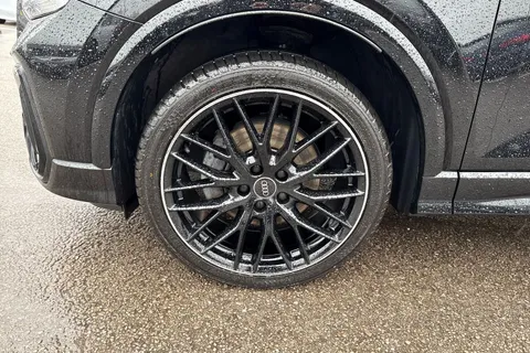 DC22HMJ Audi Q2 Black Edition 35 TFSI  150 PS 6-speed Thumbnail #10