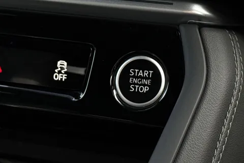  Audi Q5 2.0 TDI S line S Tronic quattro Euro 6 (s/s) 5dr Thumbnail #41