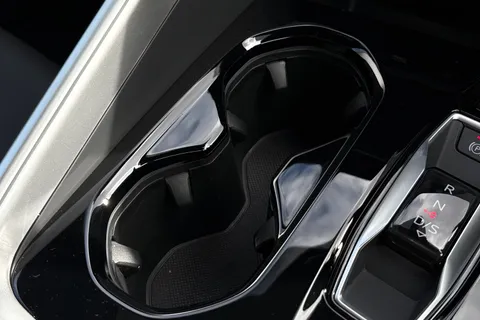  Audi Q5 2.0 TDI S line S Tronic quattro Euro 6 (s/s) 5dr Thumbnail #42