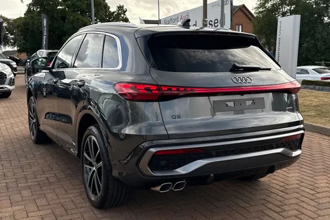  Audi Q5 2.0 TDI S line S Tronic quattro Euro 6 (s/s) 5dr Thumbnail #59