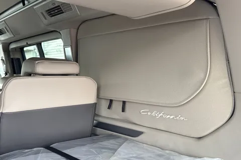 BV75OEH Volkswagen California 1.5 eHybrid 245ps 4Motion DSG Thumbnail #43