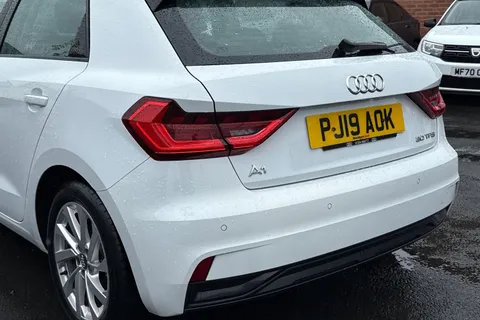 PJ19AOK Audi A1 1.0 TFSI 30 Sport Sportback Euro 6 (s/s) 5dr Thumbnail #8