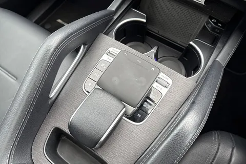 KF69LCA Mercedes-Benz Gle 2.0 GLE300d AMG Line (Premium Plus) G-Tronic 4MATIC Euro 6 (s/s) 5dr Thumbnail #24