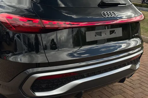 Audi Q5 2.0 TFSI S line S Tronic quattro Euro 6 (s/s) 5dr Thumbnail #8