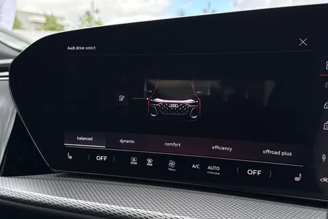 Audi Q5 2.0 TFSI S line S Tronic quattro Euro 6 (s/s) 5dr Thumbnail #43