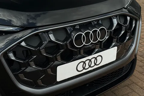 Audi Q5 2.0 TFSI S line S Tronic quattro Euro 6 (s/s) 5dr Thumbnail #56