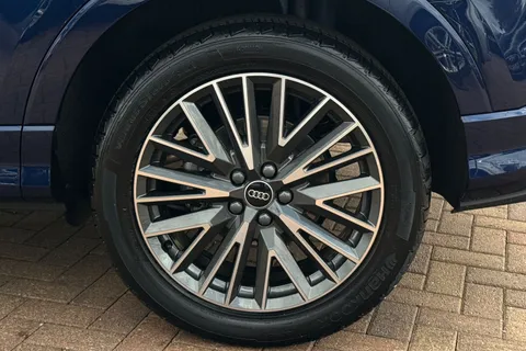 Audi Q3 1.5 TFSI CoD 35 S line S Tronic Euro 6 (s/s) 5dr Thumbnail #11