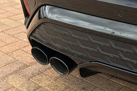  Audi S3 2.0 TFSI Black Edition Sportback S Tronic quattro Euro 6 (s/s) 5dr Thumbnail #46