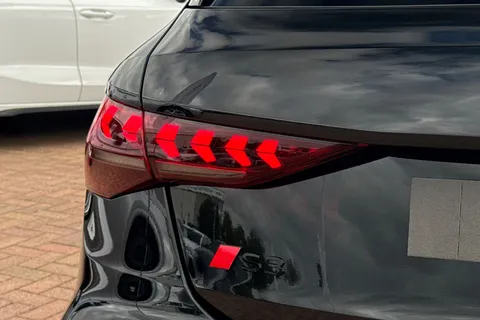  Audi S3 2.0 TFSI Black Edition Sportback S Tronic quattro Euro 6 (s/s) 5dr Thumbnail #50