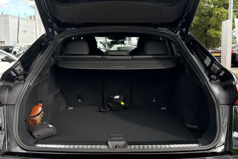  Audi Q5 2.0 TDI Edition 1 Sportback S Tronic quattro Euro 6 (s/s) 5dr Thumbnail #7