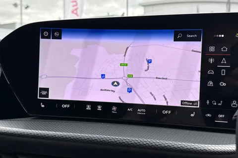  Audi Q5 2.0 TDI Edition 1 Sportback S Tronic quattro Euro 6 (s/s) 5dr Thumbnail #17