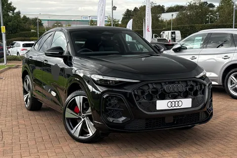  Audi Q5 2.0 TDI Edition 1 Sportback S Tronic quattro Euro 6 (s/s) 5dr Thumbnail #25
