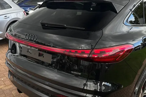  Audi Q5 2.0 TDI Edition 1 Sportback S Tronic quattro Euro 6 (s/s) 5dr Thumbnail #48