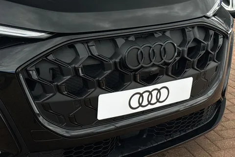  Audi Q5 2.0 TDI Edition 1 Sportback S Tronic quattro Euro 6 (s/s) 5dr Thumbnail #56