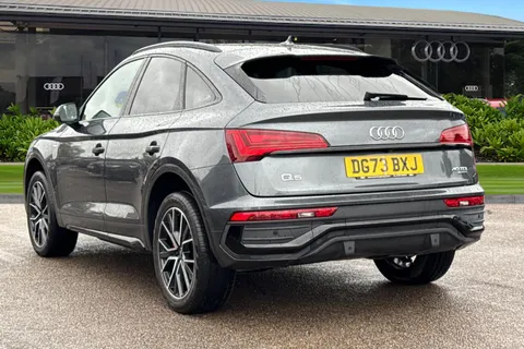 DG73BXJ Audi Q5 Edition 1 40 TDI quattro 204 PS S tronic Thumbnail #3