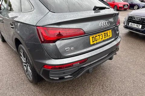 DG73BXJ Audi Q5 Edition 1 40 TDI quattro 204 PS S tronic Thumbnail #9