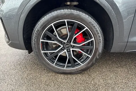 DG73BXJ Audi Q5 Edition 1 40 TDI quattro 204 PS S tronic Thumbnail #14