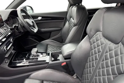 DG73BXJ Audi Q5 Edition 1 40 TDI quattro 204 PS S tronic Thumbnail #17