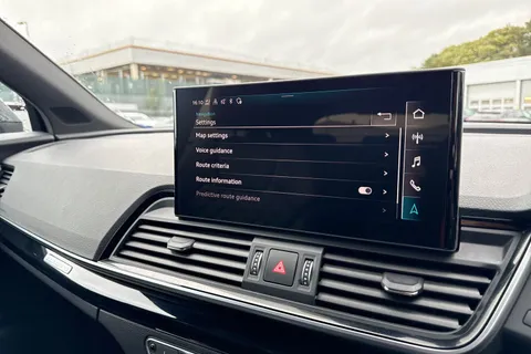 DG73BXJ Audi Q5 Edition 1 40 TDI quattro 204 PS S tronic Thumbnail #43