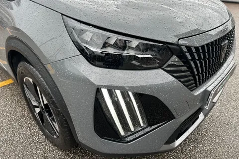 KF23BZO PEUGEOT 2008 1.2 PureTech GT EAT Euro 6 (s/s) 5dr Thumbnail #9