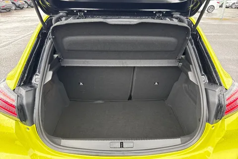 SC73VOV PEUGEOT e-208 51kWh GT Auto 5dr (7.4kW Charger) Thumbnail #7