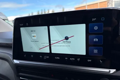 PT75JJJ Volkswagen Transporter T32 Panel Van Commerce Pro SWB 136 PS 65 kWh Electric 1sp Automatic Thumbnail #17