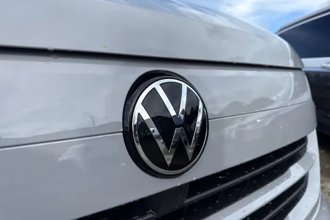 PT75JJJ Volkswagen Transporter T32 Panel Van Commerce Pro SWB 136 PS 65 kWh Electric 1sp Automatic Thumbnail #26