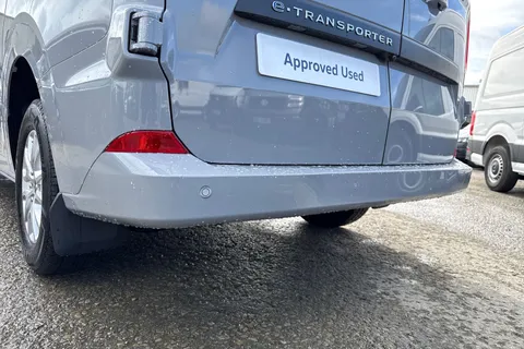 PT75JJJ Volkswagen Transporter T32 Panel Van Commerce Pro SWB 136 PS 65 kWh Electric 1sp Automatic Thumbnail #27