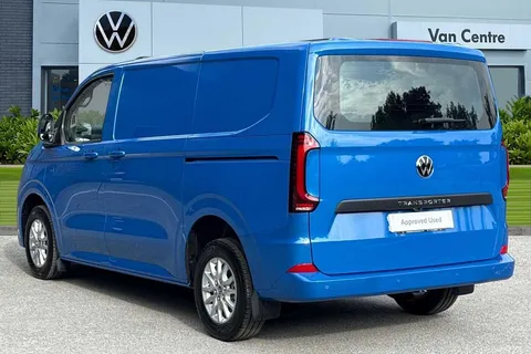PN75MZG Volkswagen Transporter T28 Panel Van Commerce Pro SWB 150 PS 2.0 TDI 8sp Automatic Thumbnail #4