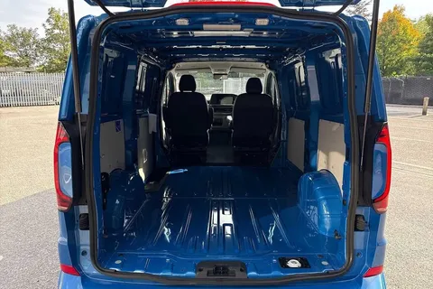 PN75MZG Volkswagen Transporter T28 Panel Van Commerce Pro SWB 150 PS 2.0 TDI 8sp Automatic Thumbnail #10