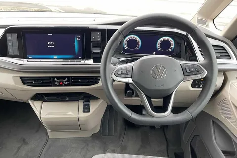 12 of 57 for VOLKSWAGEN CALIFORNIA 2.0 TDI Coast 5dr DSG