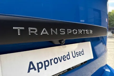 PN75MZG Volkswagen Transporter T28 Panel Van Commerce Pro SWB 150 PS 2.0 TDI 8sp Automatic Thumbnail #39