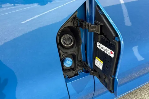 PN75MZG Volkswagen Transporter T28 Panel Van Commerce Pro SWB 150 PS 2.0 TDI 8sp Automatic Thumbnail #42