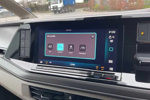 34 of 57 for VOLKSWAGEN CALIFORNIA 2.0 TDI Coast 5dr DSG