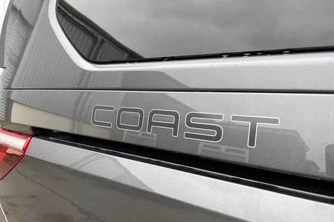 41 of 57 for VOLKSWAGEN CALIFORNIA 2.0 TDI Coast 5dr DSG