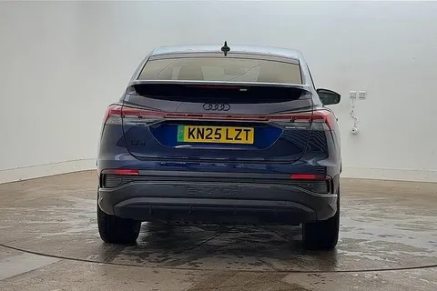 KN25LZT Audi Q4 e-tron Q4 Sportback Black Edition 45 e-tron  210,00 kW Thumbnail #8