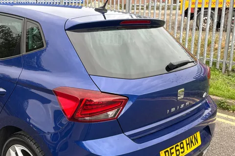 DE69HKN SEAT Ibiza 1.0 MPI FR Euro 6 (s/s) 5dr GPF Thumbnail #8