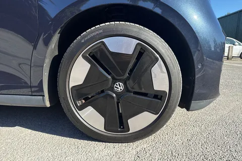 PK74WWC Volkswagen ID. Buzz Style 7-seat LWB 286 PS 86 kWh Pro Electric 1 Speed Automatic Thumbnail #9