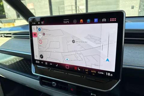 PK74WWC Volkswagen ID. Buzz Style 7-seat LWB 286 PS 86 kWh Pro Electric 1 Speed Automatic Thumbnail #16