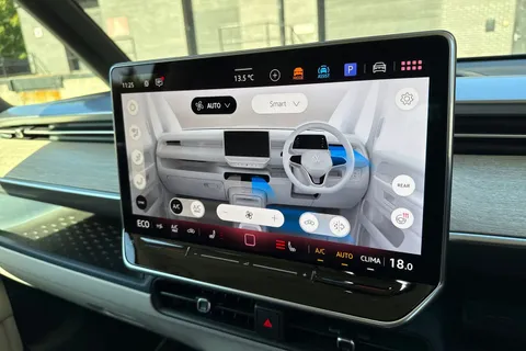 PK74WWC Volkswagen ID. Buzz Style 7-seat LWB 286 PS 86 kWh Pro Electric 1 Speed Automatic Thumbnail #21