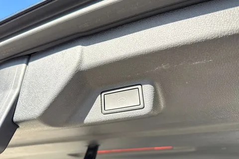 PK74WWC Volkswagen ID. Buzz Style 7-seat LWB 286 PS 86 kWh Pro Electric 1 Speed Automatic Thumbnail #33