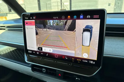 PK74WWC Volkswagen ID. Buzz Style 7-seat LWB 286 PS 86 kWh Pro Electric 1 Speed Automatic Thumbnail #48