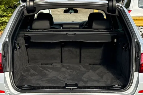 SO66LHV BMW 5 Series 3.0 535d M Sport Touring Auto Euro 6 (s/s) 5dr Thumbnail #7