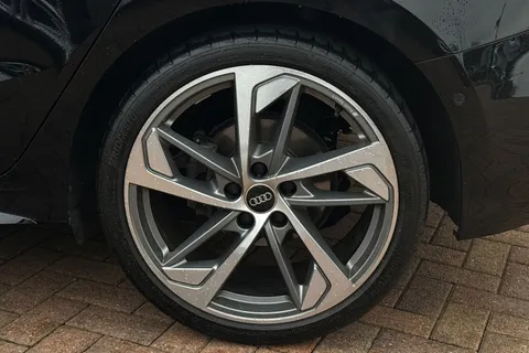 BV73UCE Audi A3 Black Edition 35 TFSI 150 PS 6-speed Thumbnail #11