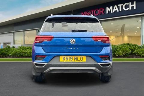 4 of 46 for VOLKSWAGEN T-ROC 2.0 TDI SEL 5dr DSG