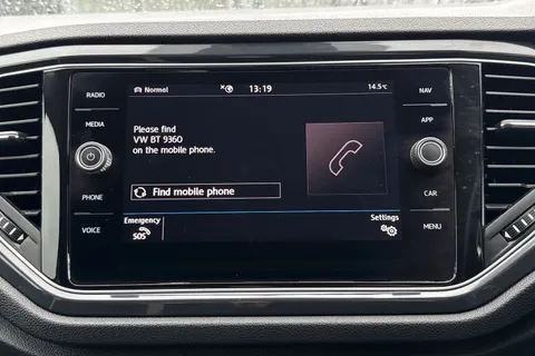 34 of 46 for VOLKSWAGEN T-ROC 2.0 TDI SEL 5dr DSG