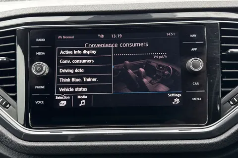 36 of 46 for VOLKSWAGEN T-ROC 2.0 TDI SEL 5dr DSG