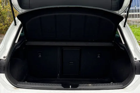 DK71XEF SEAT Leon 1.5 TSI EVO FR Euro 6 (s/s) 5dr Thumbnail #7