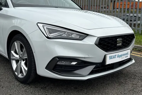 DK71XEF SEAT Leon 1.5 TSI EVO FR Euro 6 (s/s) 5dr Thumbnail #9