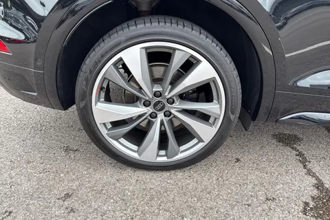 DK74VMR Audi SQ5 Black Edition TDI 341 PS tiptronic Thumbnail #11